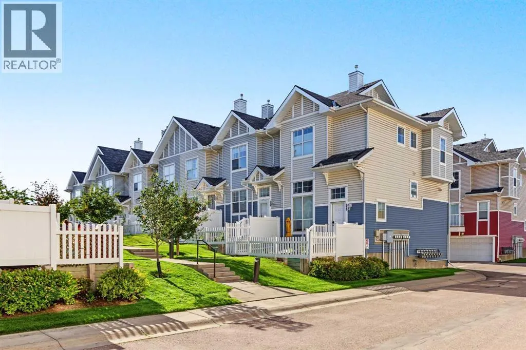 3240 New Brighton Gardens SE