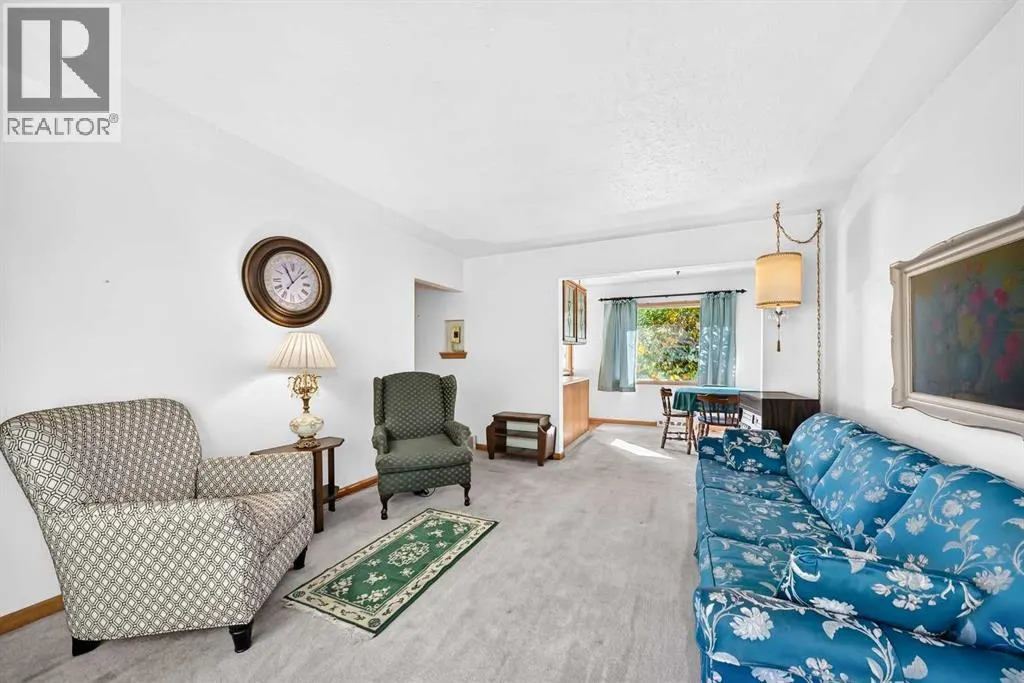 435 51 Avenue