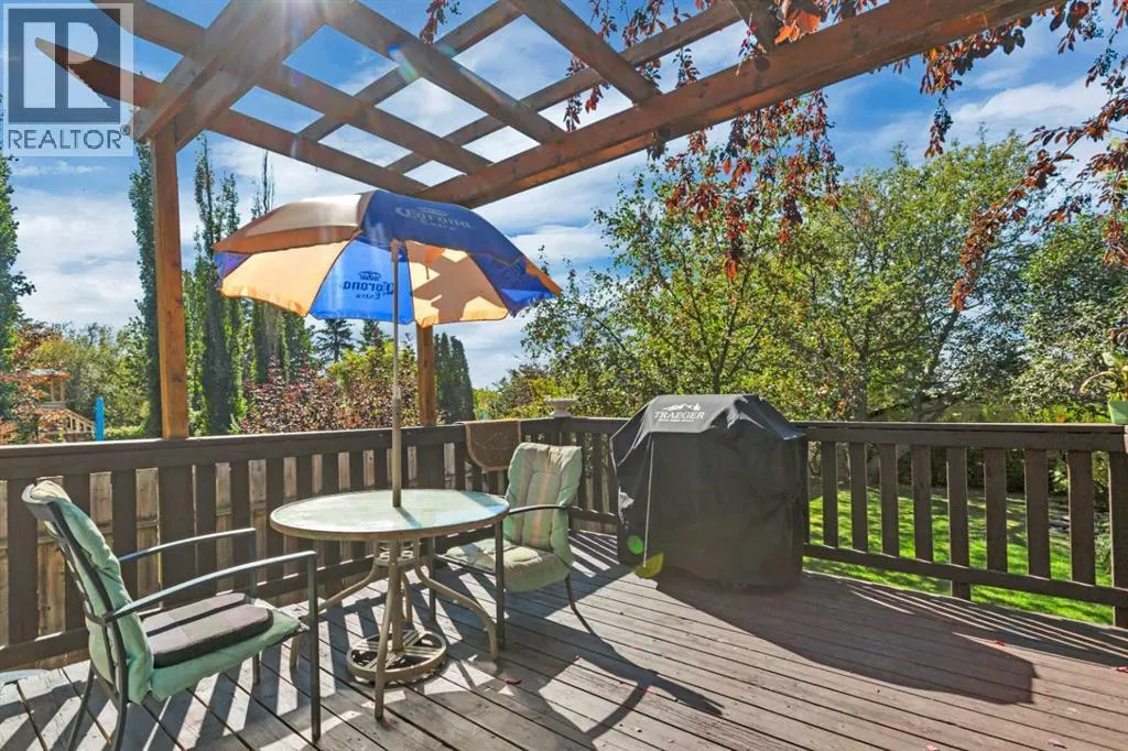 54 Lakeview Crescent