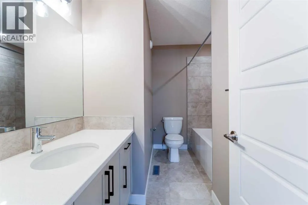 385 Waterford Boulevard