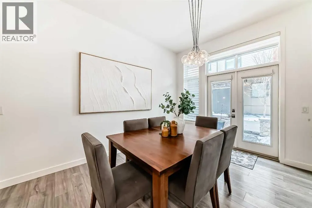 101, 10 Mahogany Circle SE
