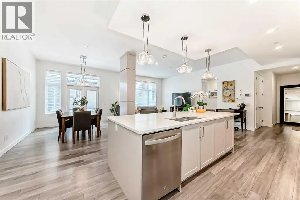 101, 10 Mahogany Circle SE
