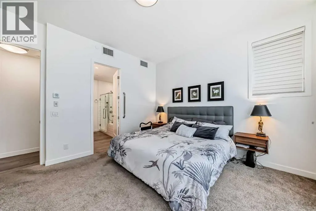 101, 10 Mahogany Circle SE