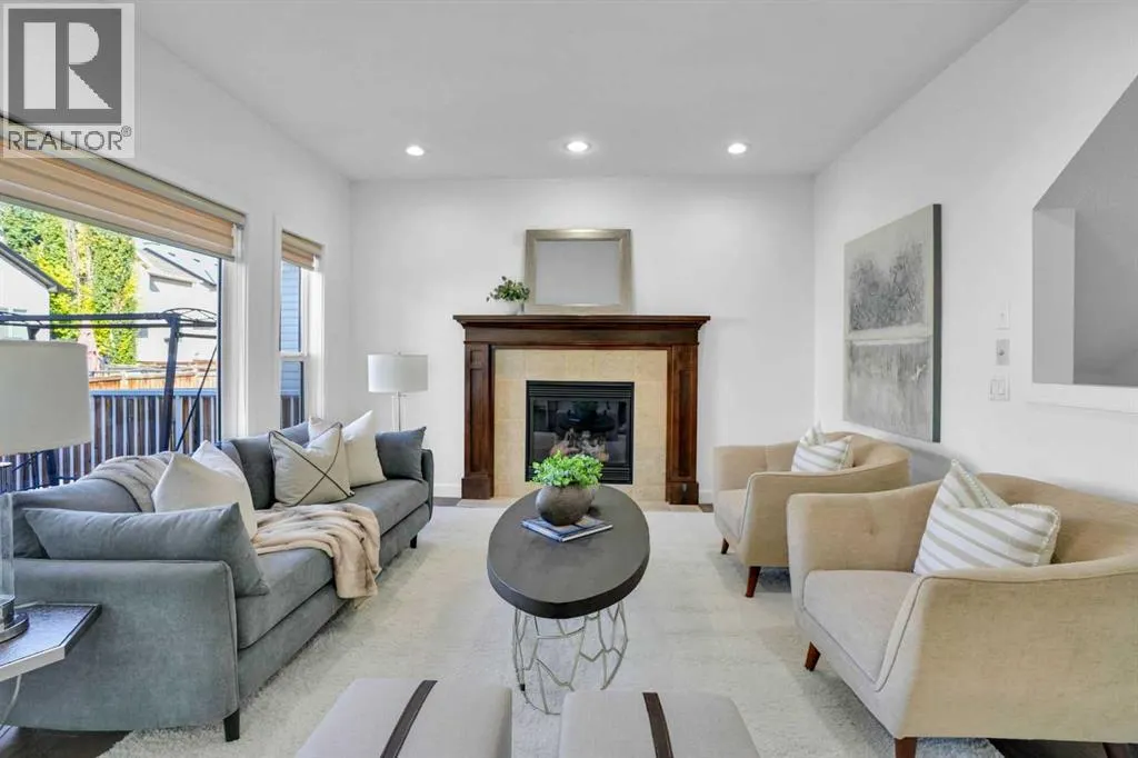 309 Everridge Drive SW