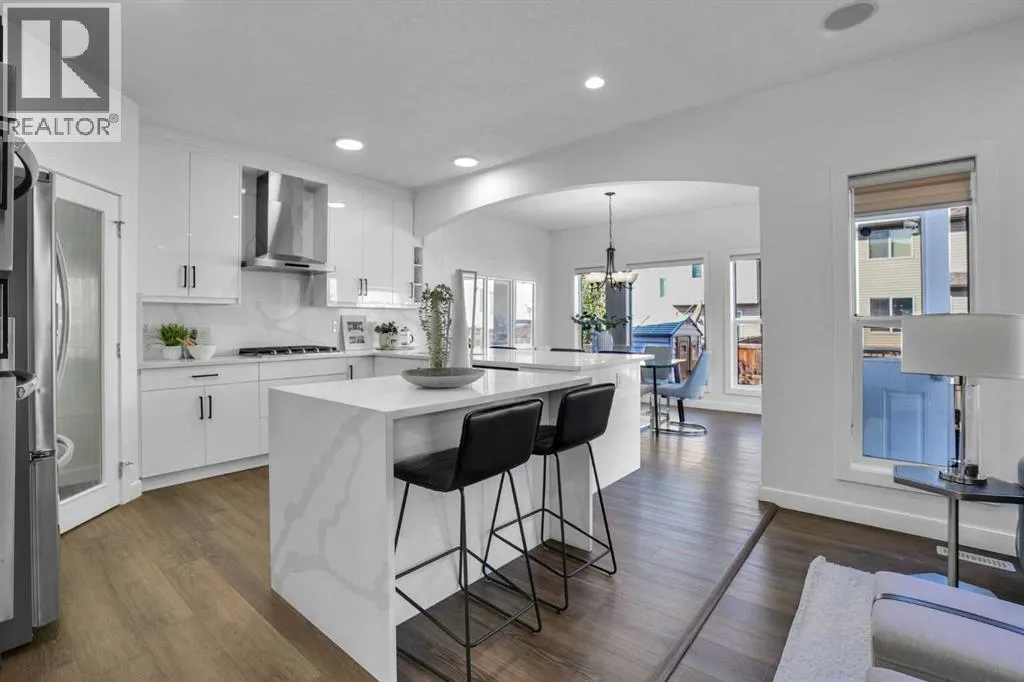 309 Everridge Drive SW