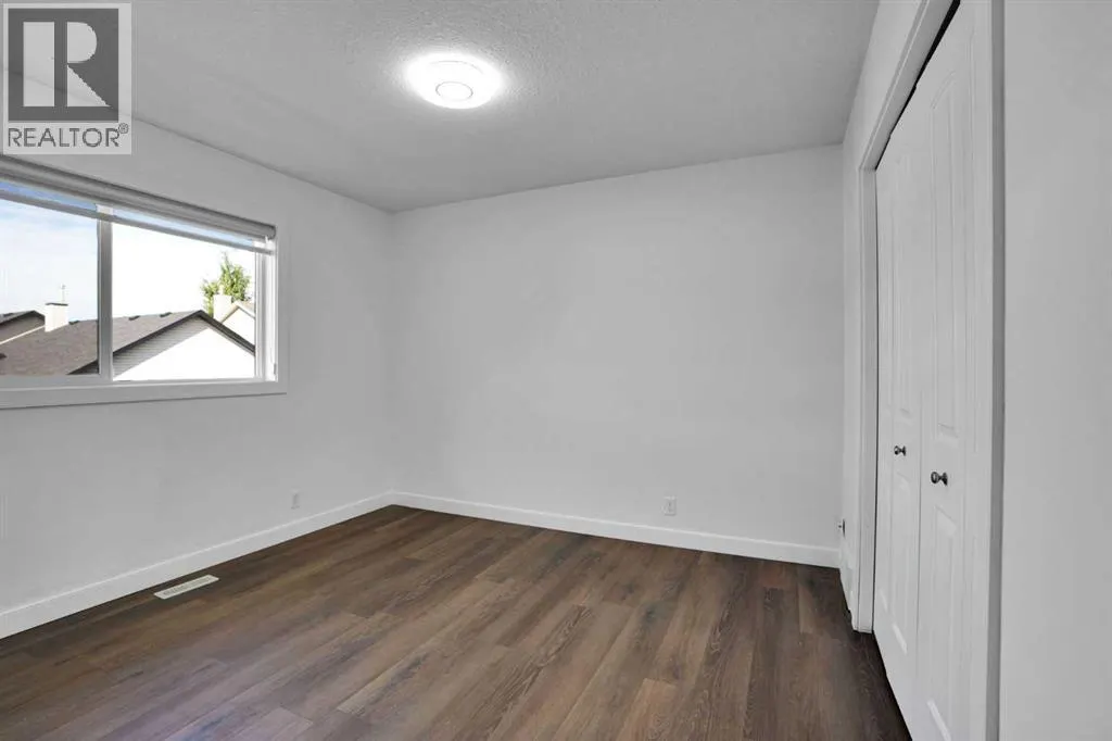 309 Everridge Drive SW
