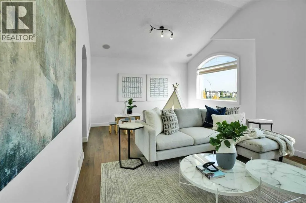 309 Everridge Drive SW
