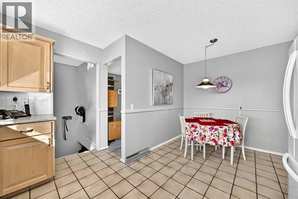 12208 Canfield Road SW