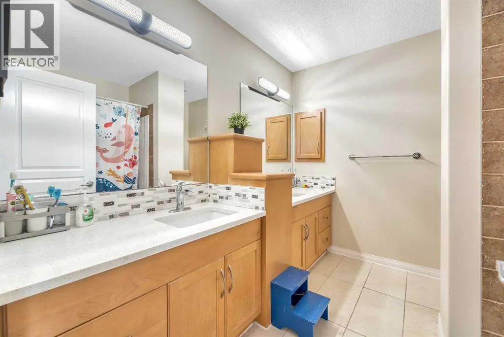 245 Springmere Way