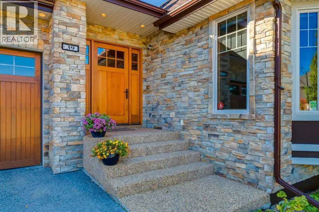 39 Aspen Meadows Heath SW