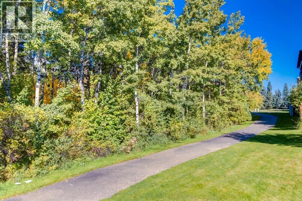 39 Aspen Meadows Heath SW