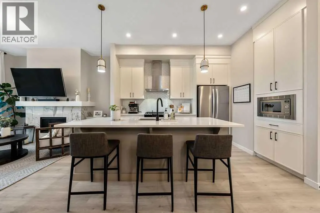 655 Marine Drive SE