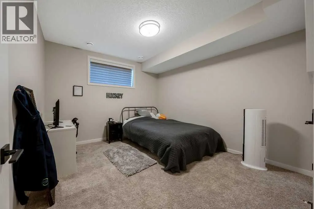 655 Marine Drive SE