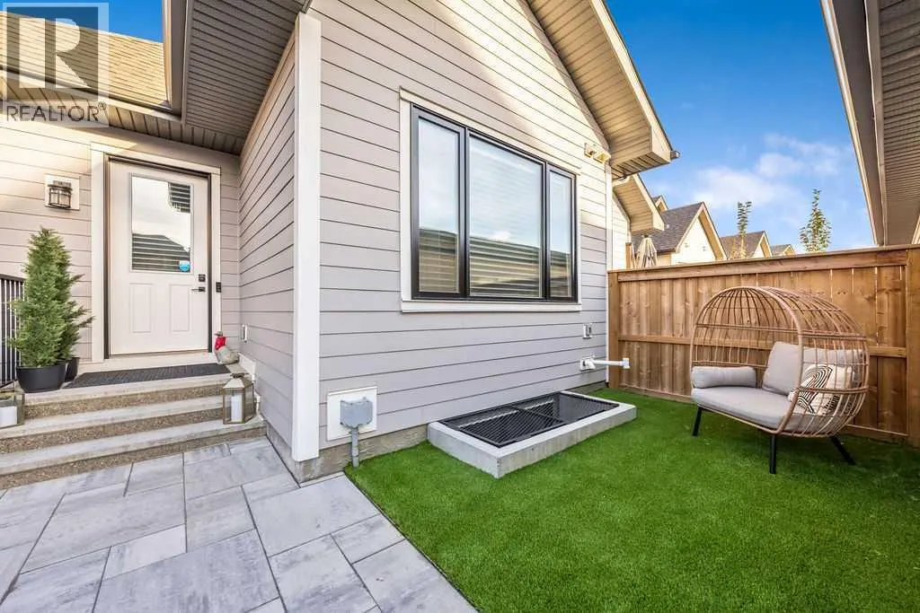 655 Marine Drive SE