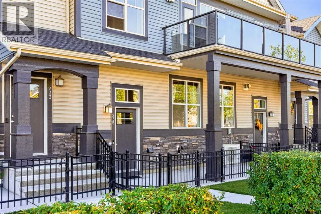 235 Mckenzie Towne Link SE