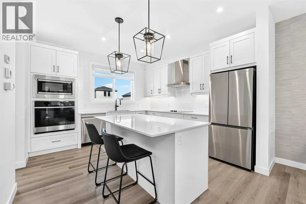 35 Silverton Glen Green SW