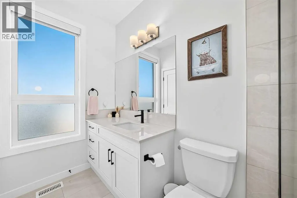 35 Silverton Glen Green SW