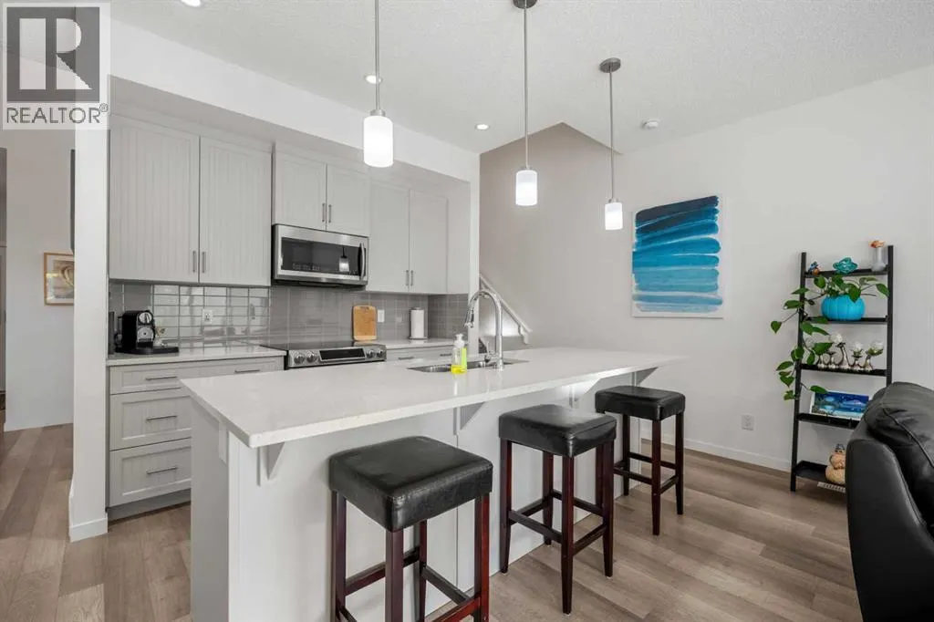 203 Mahogany Grove SE