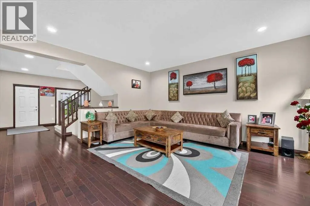 233 Aspenmere Circle