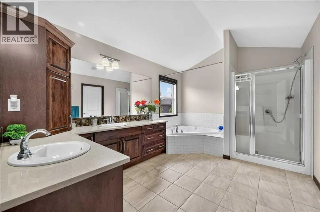 233 Aspenmere Circle