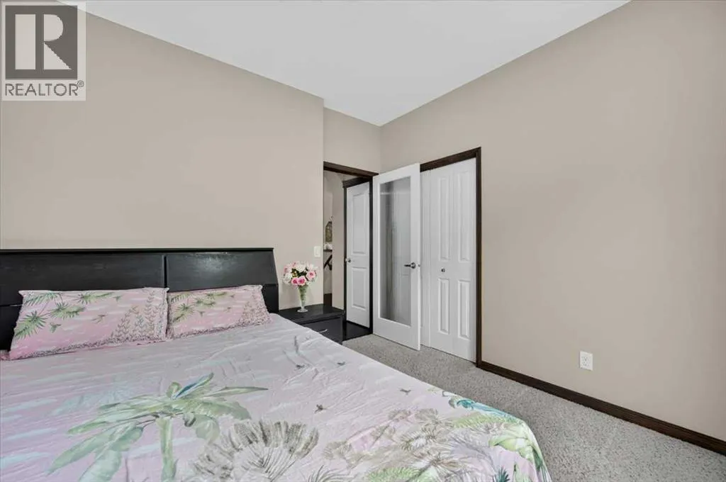 233 Aspenmere Circle