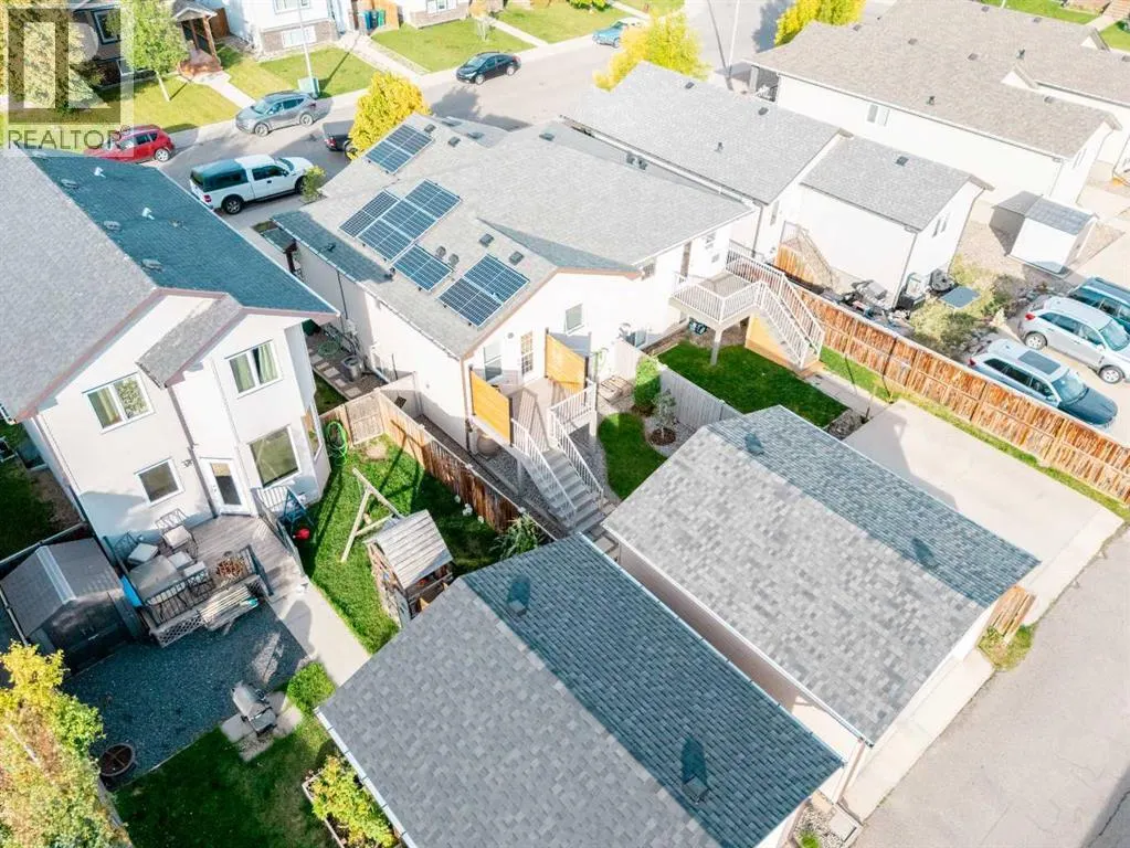 113 Mt Sundance Crescent W