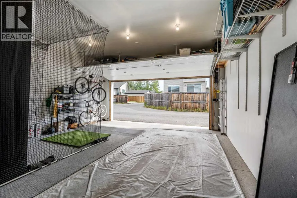 113 Mt Sundance Crescent W
