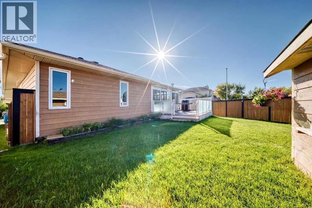 200 Downey Place