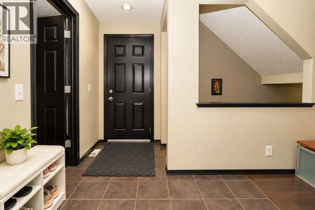 58 Copperleaf Terrace SE