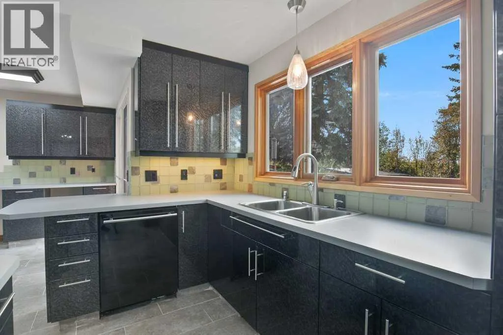 130 Westview Drive