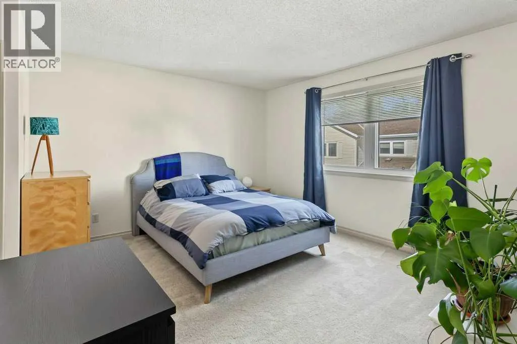 205 Edgedale Gardens NW