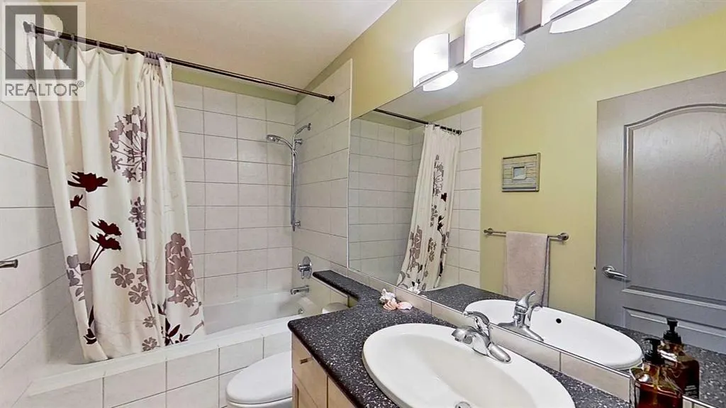 18 Tuscany Meadows Heights NW