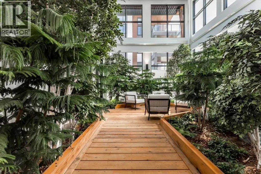 412, 122 Mahogany Centre SE