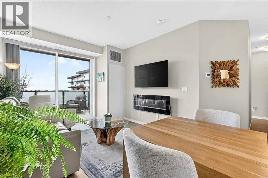 412, 122 Mahogany Centre SE