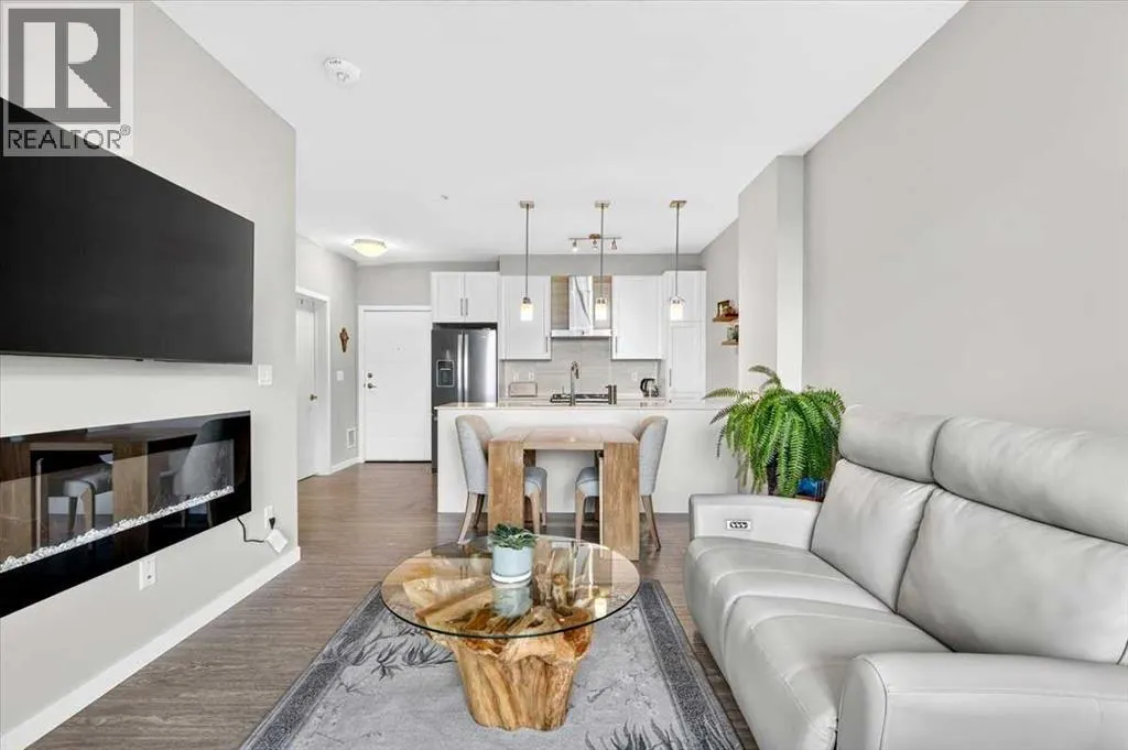 412, 122 Mahogany Centre SE