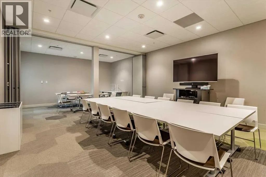 412, 122 Mahogany Centre SE