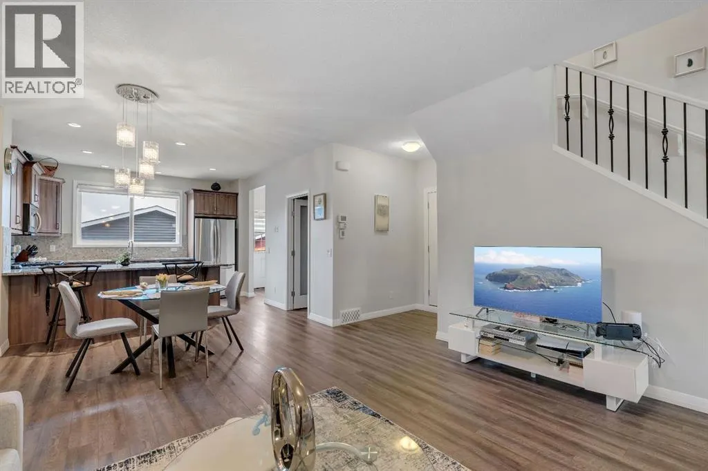 77 Red Sky Way NE