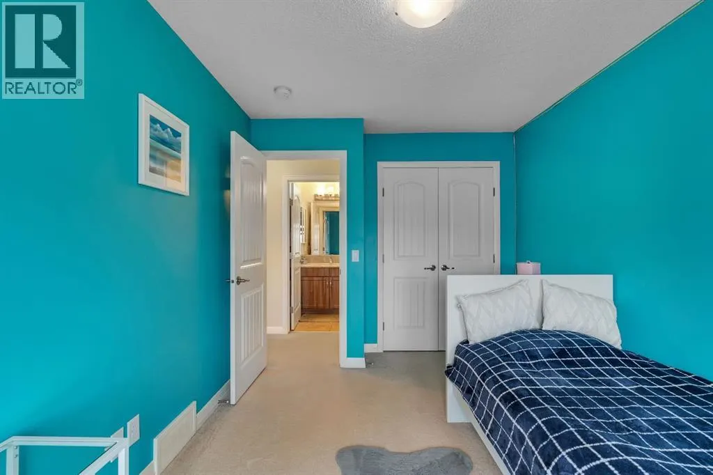 77 Red Sky Way NE