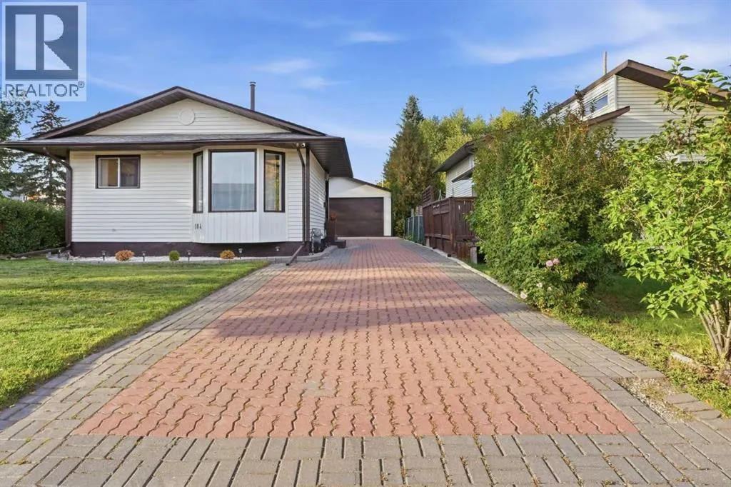 104 Shawglen Rise SW