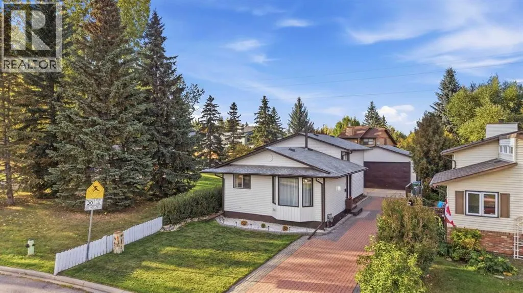 104 Shawglen Rise SW