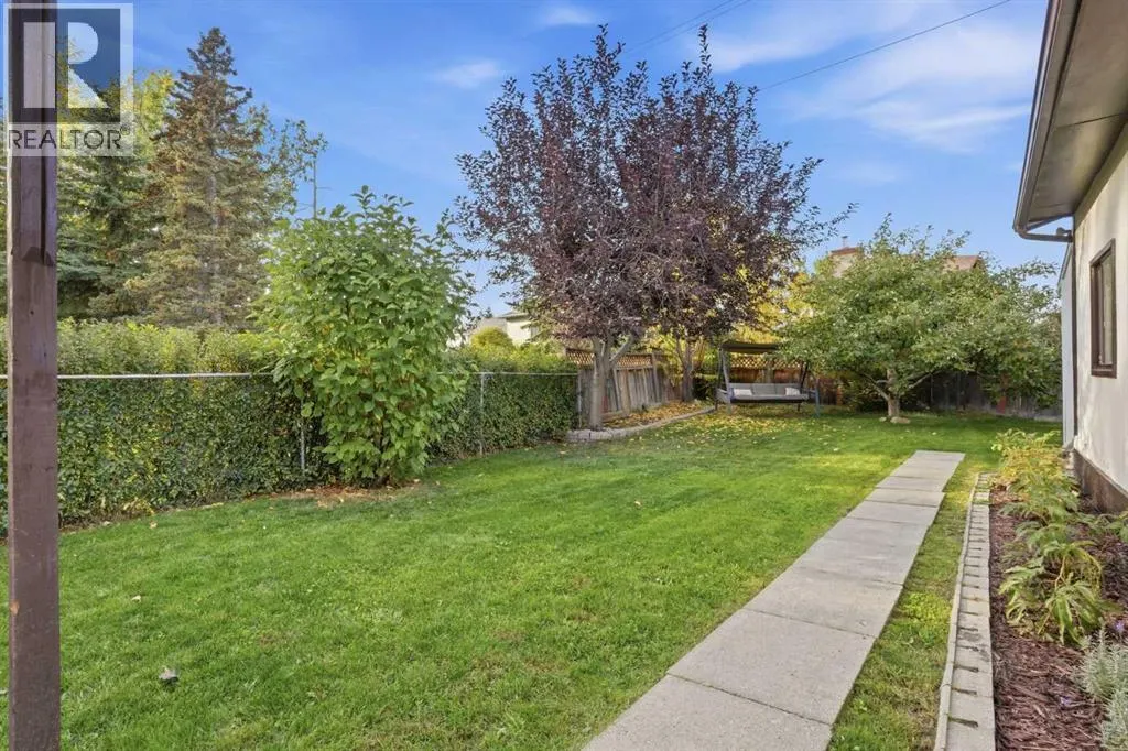 104 Shawglen Rise SW