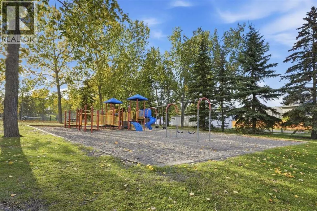 104 Shawglen Rise SW