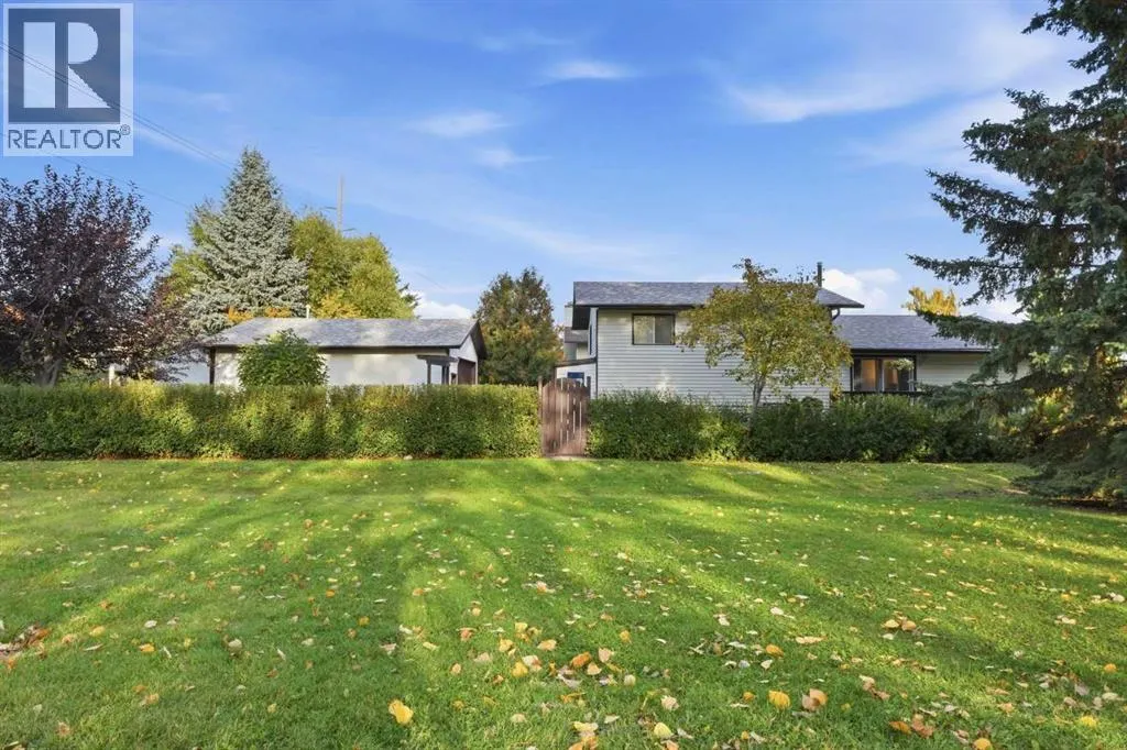 104 Shawglen Rise SW