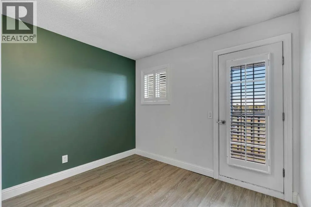 1205 Signal Hill Green SW
