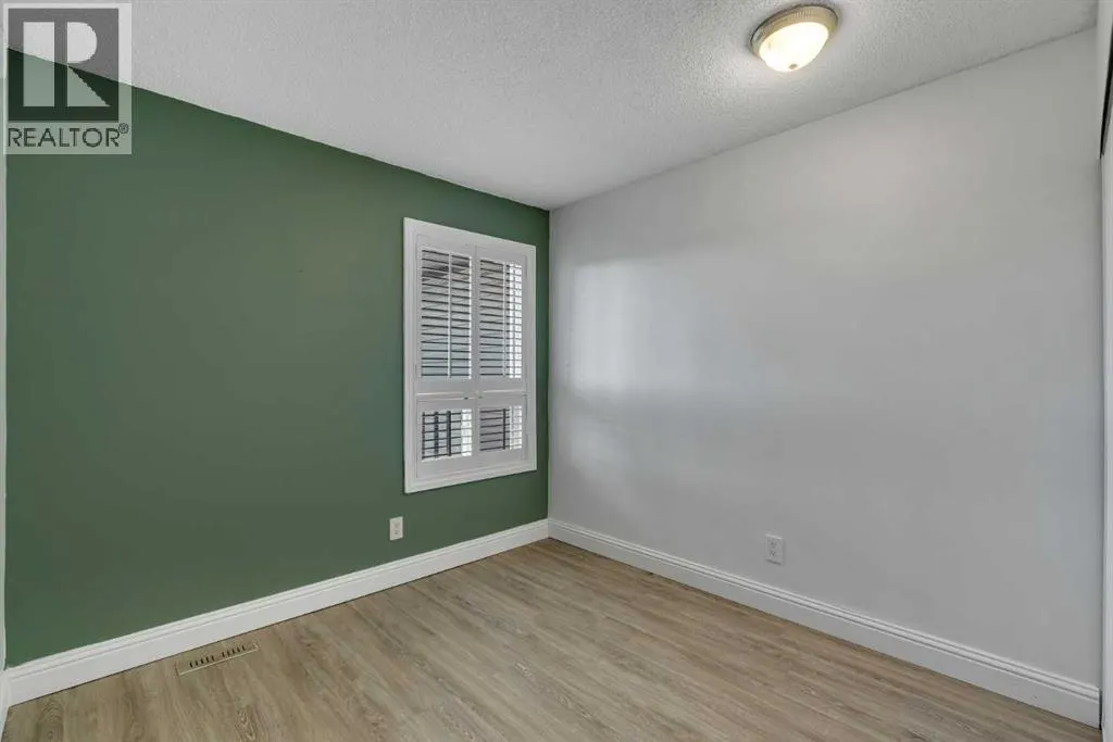 1205 Signal Hill Green SW