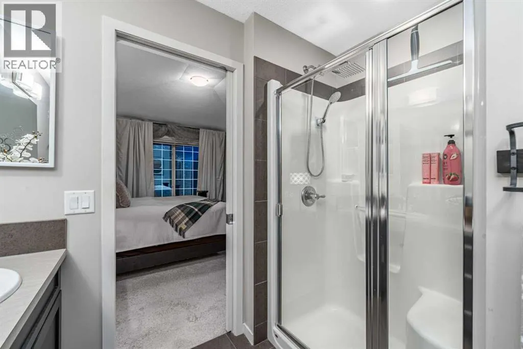 158 Mahogany Grove SE
