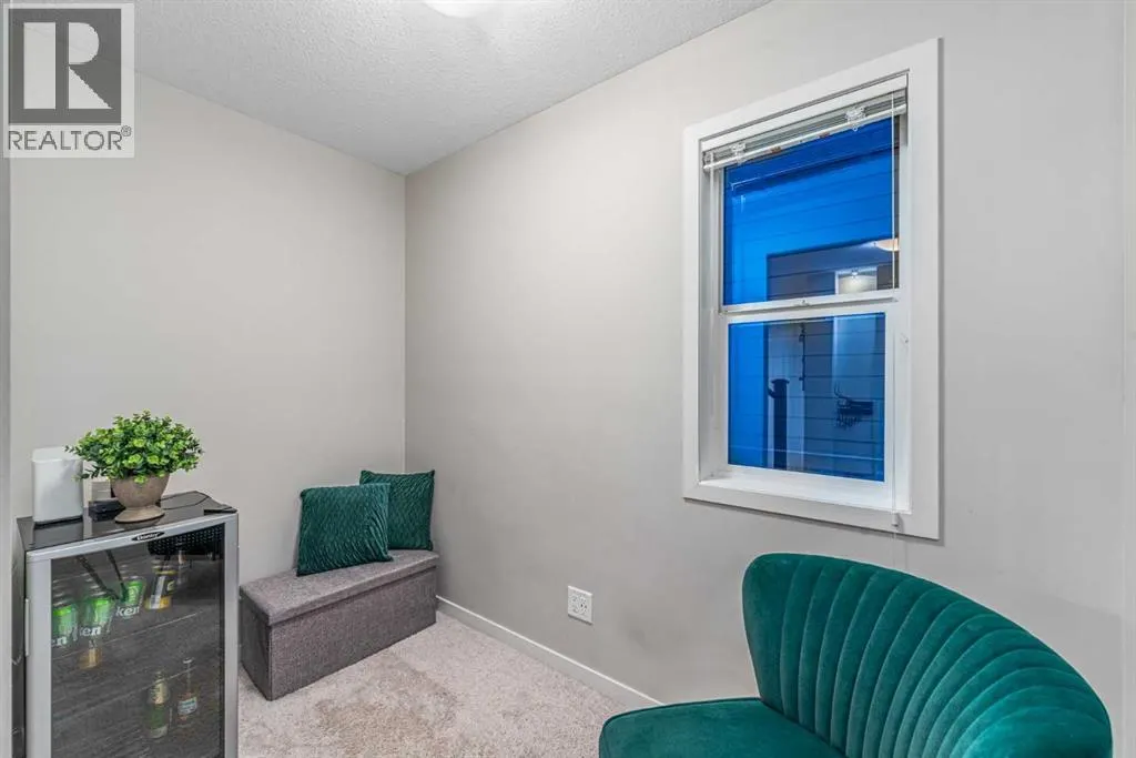 158 Mahogany Grove SE