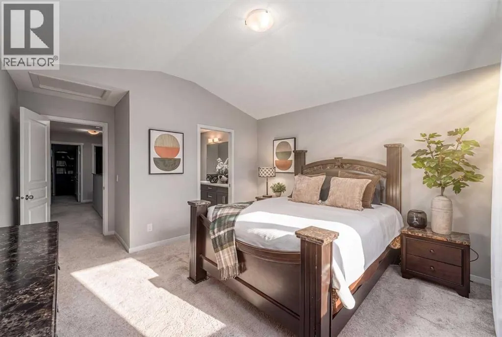 158 Mahogany Grove SE