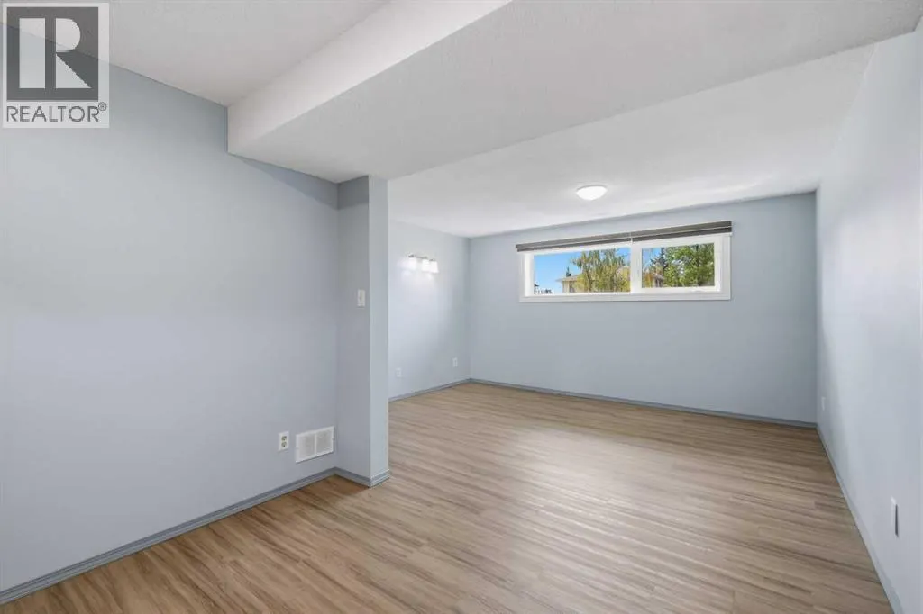21 Parkland Drive