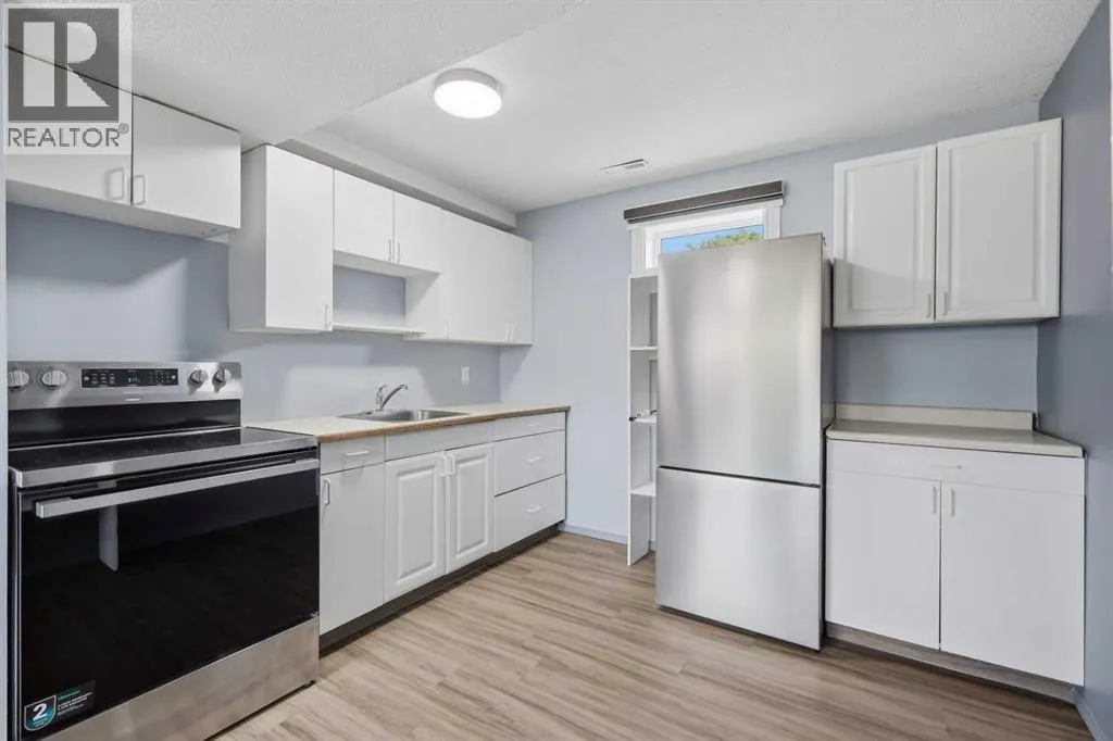 21 Parkland Drive